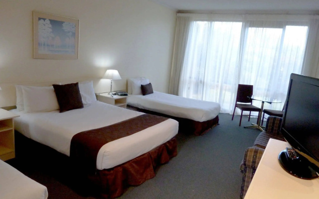 Best Western Frankston International