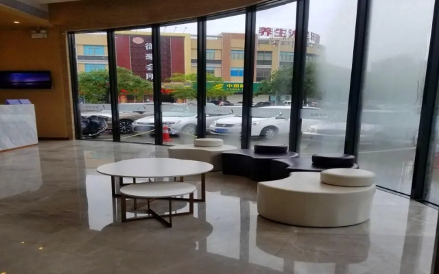 Lavande Hotels·Heshan Bus Terminal