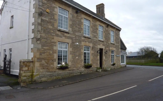 The Horseshoes Bed & Breakfast