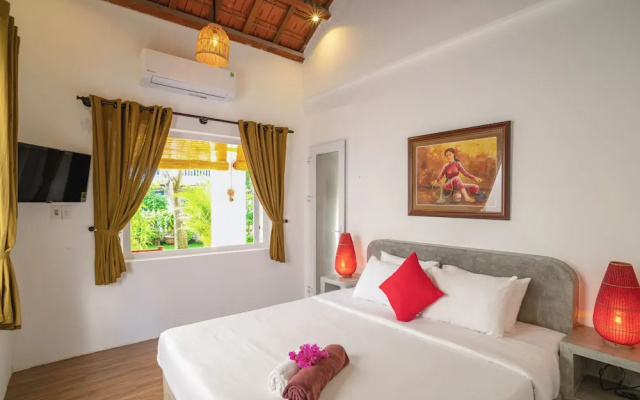 Be's Beach House An Bang