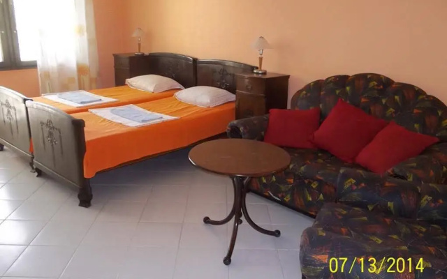Guest House Mano