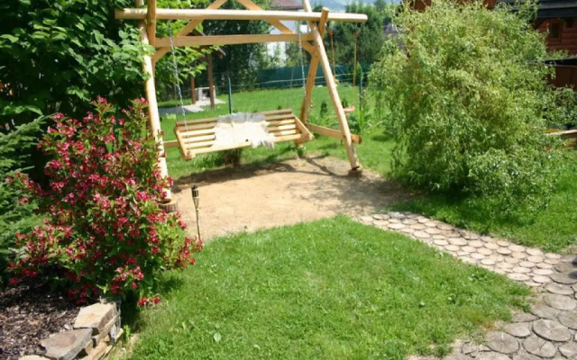 Zbojn¿a drevenica 2