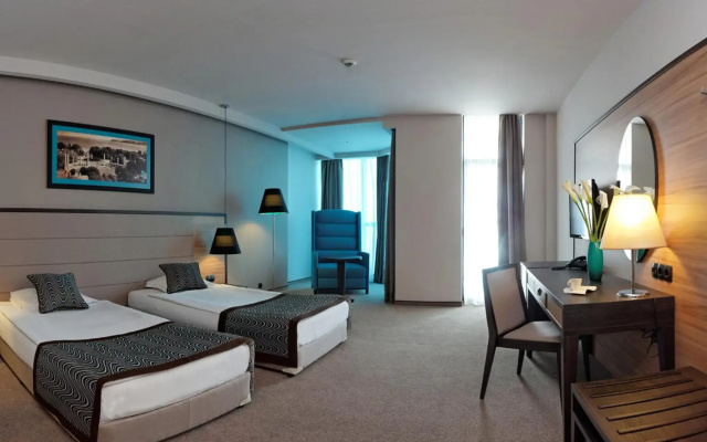 Astera Hotel & Spa