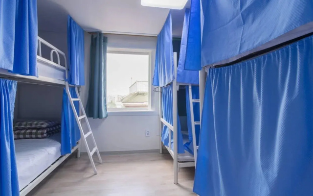 Yacht guesthouse - Hostel