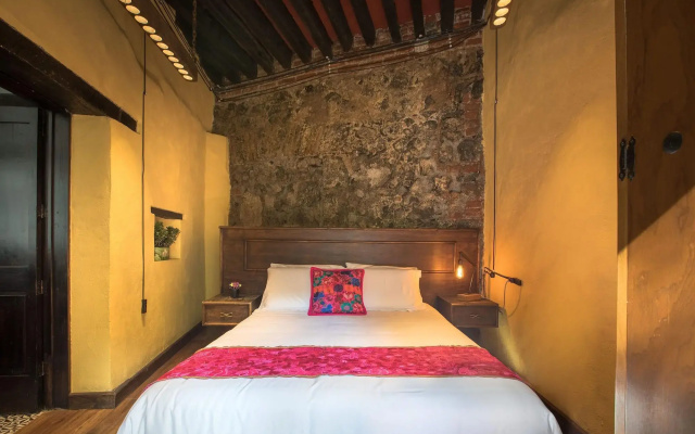 Suites Los Camilos - Adults Only