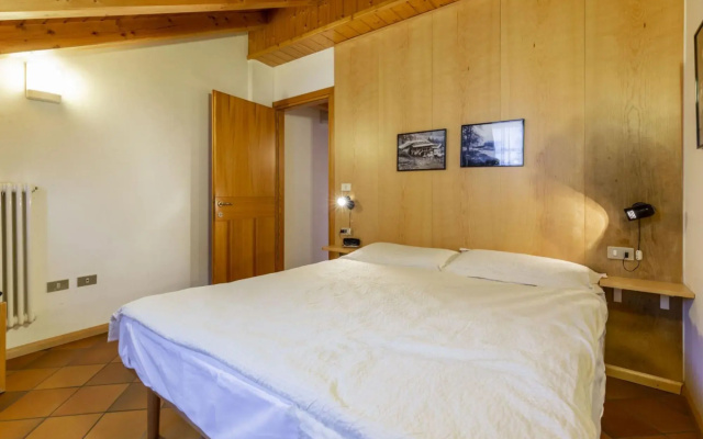 Four-room apartment for 6/7 people. (022113-AT-059536)-500 LOLLI 11