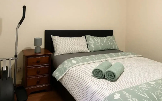 Rochdale Retreat - Cozy Apartment Stay