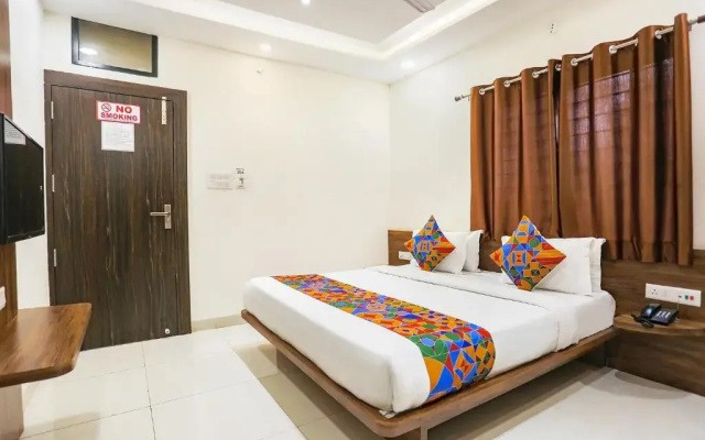 Fabhotel Balaji Paradise