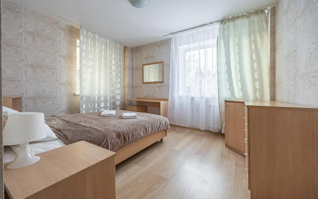 Top House на Ошарской 98
