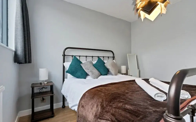 Kensington 3 Bedroom Flat Close2subway