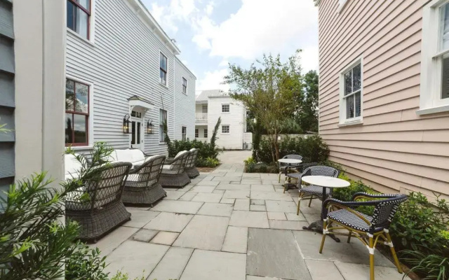 Guesthouse Charleston EAST 46 E