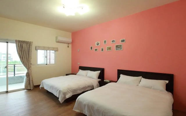 Dali Moonlight B&B