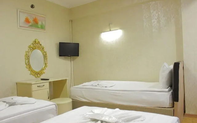Si̇mge Hotel
