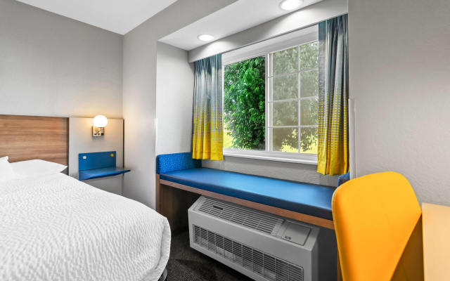 Microtel Inn & Suites by Wyndham Joplin