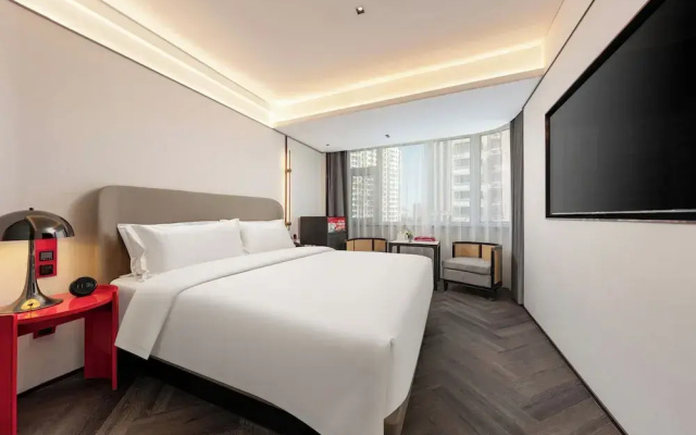 NEOLAB Hotel Ji 'nan Daming Lake Baotu Spring Hotel