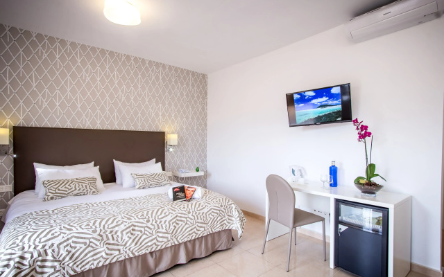 Arena Suite Hotel - Adults Only