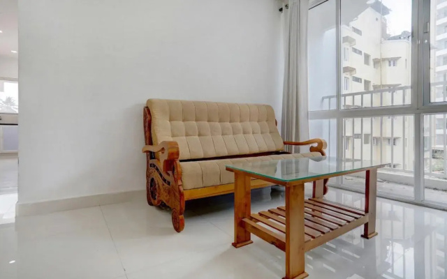 OYO Home 15660 Modern 1BHK