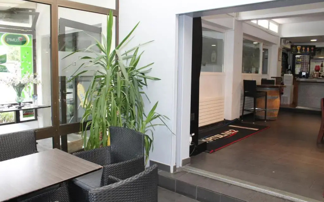 La Hourquie Café