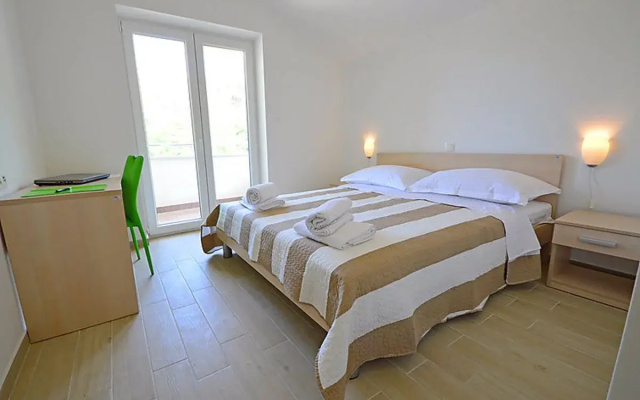Apartment Iva Krk/Klimno 14356