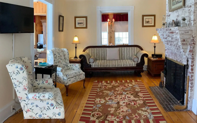 The Blue Shutters Inn