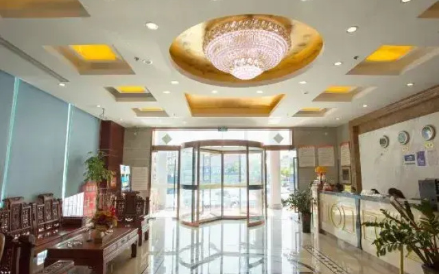 Dingshang Business Hotel