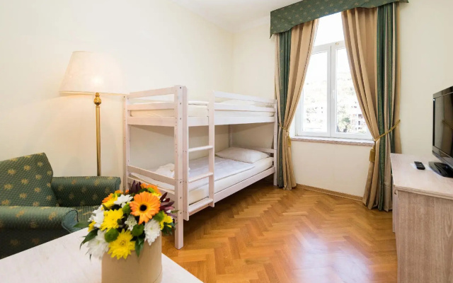 Hotel Kvarner Palace