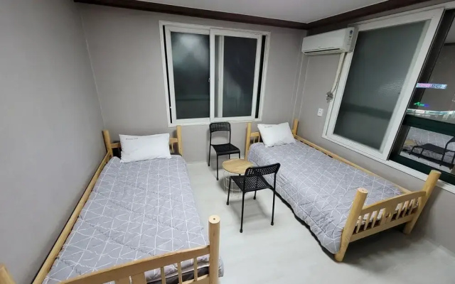 Sokcho Dreamville Motel