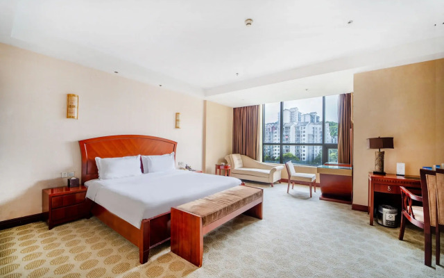 Ramada Plaza Chongqing West Hotel