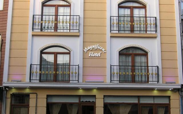 Magnificent Hotel вид на фасад