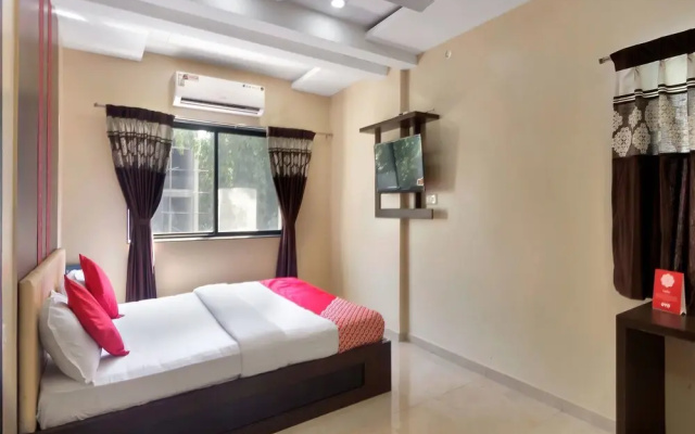 Fabhotel Krishna Regency