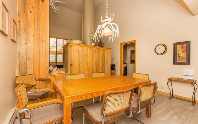 Pines #2059 - 2 Br Condo