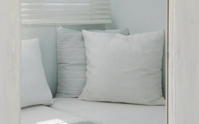 Studios Eleni I
