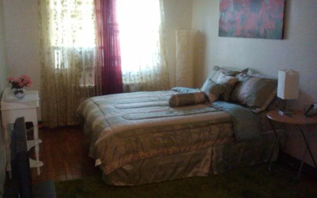 Exquisite Guesthouse Suites