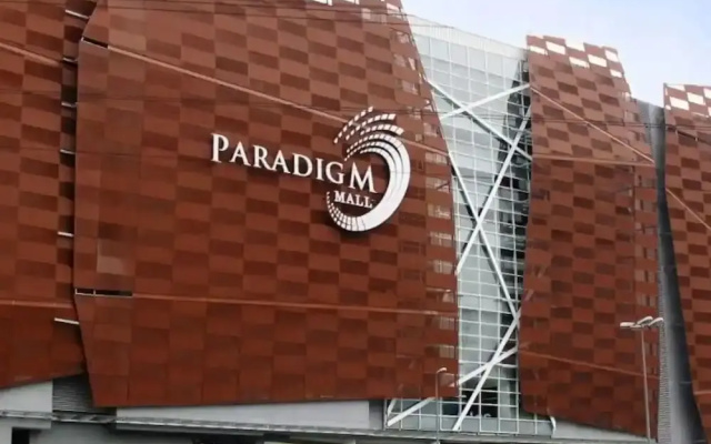 Deluxe2 Paradigm Mall