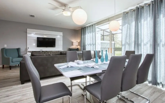 Le Reve 4 Bedroom Townhome w Splashpool - 1203LR