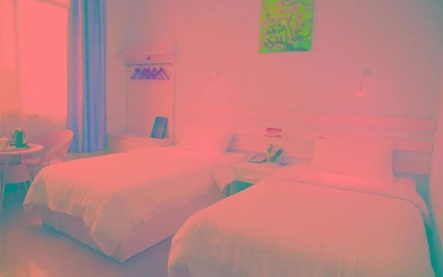 Yijia Motel