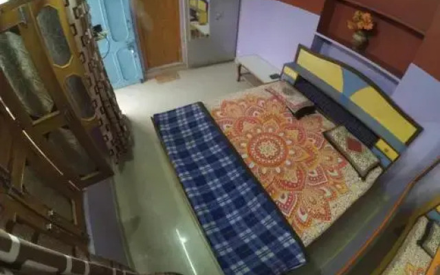 One Light Hostel