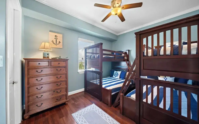 Blue Marlin Bayfront Retreat by Ryson Vacation Rentals