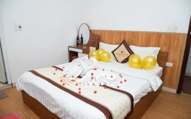 Phuong Dong Hotel Cau Giay -by BayLuxury