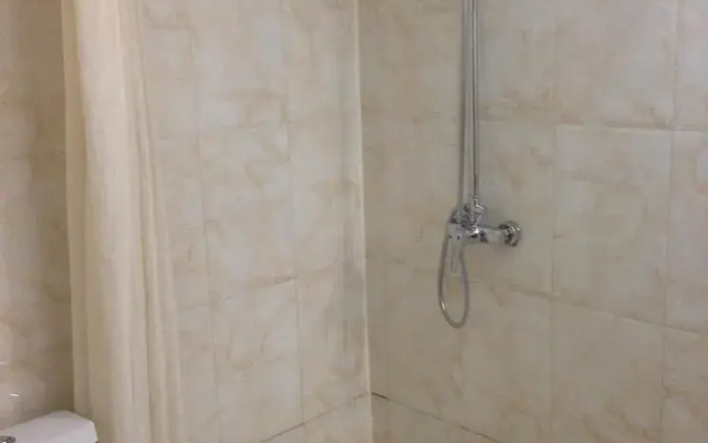 Hualian Traders Hotel (Shijiazhuang)