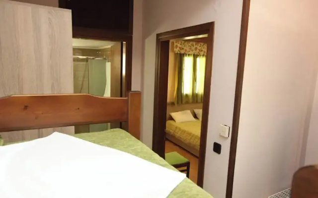 Ariadni Hotel Bungalows