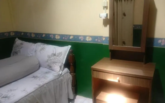 Homestay Arya Mangunan by ZUZU