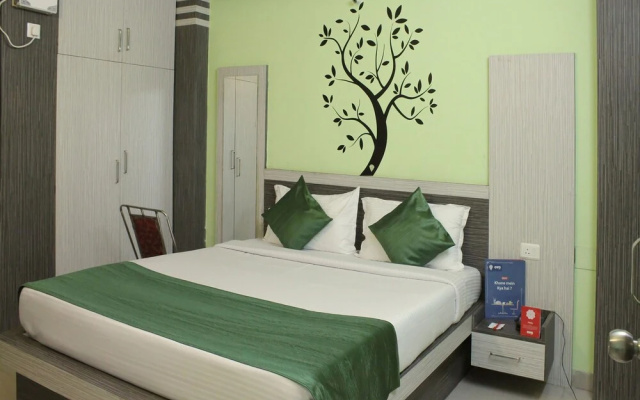 Hotel Star Lotus by OYO Rooms