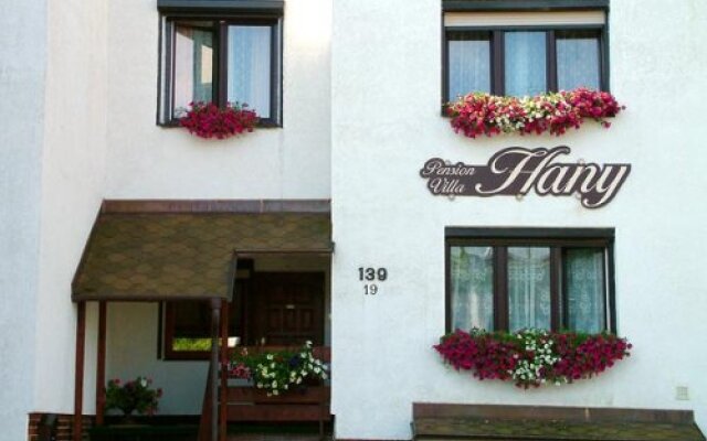 Отель Pension Villa Hany вид на фасад