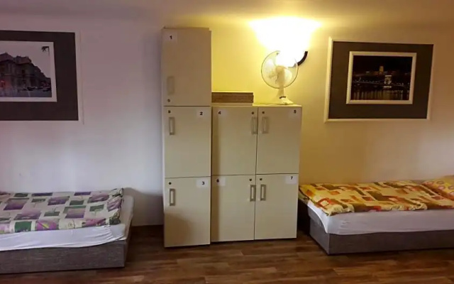 Opera Hostel Budapest