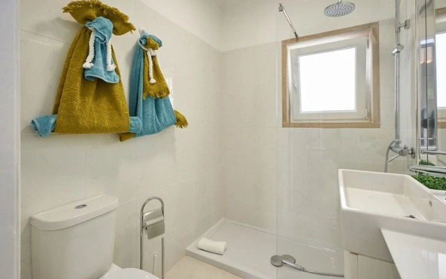 Rainha II Studio Apartment