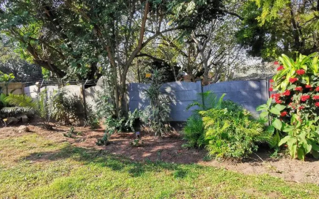 Lytton Crescent BnB