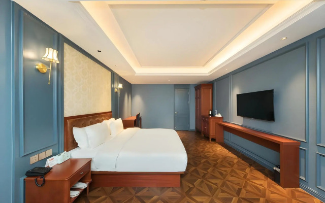 Yiting Zhenshe Hotel (Beijing Qianmen Pedestrian Street)
