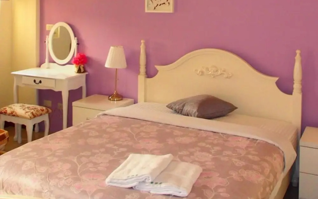 Happy Stays Inn