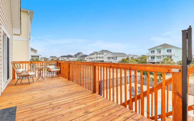 Barrycuda by Oak Island Accommodations